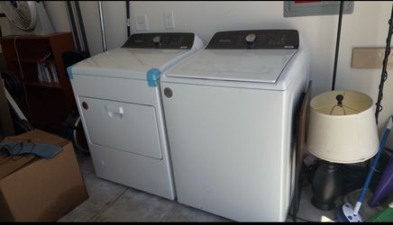 Whirlpool Washer/Dryer Set