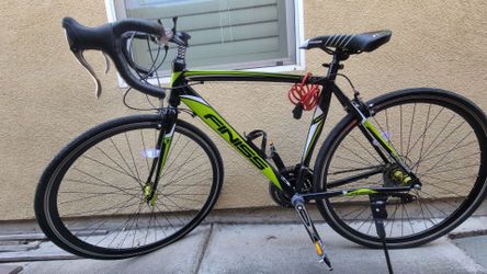 Merax Finiss Road Bike