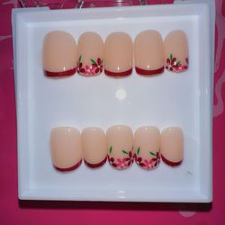 Press On Nails 