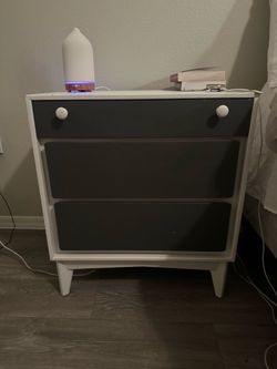 Night stand