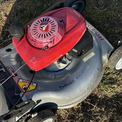 Honda 3-Speed Self Propelled Lawn Mower