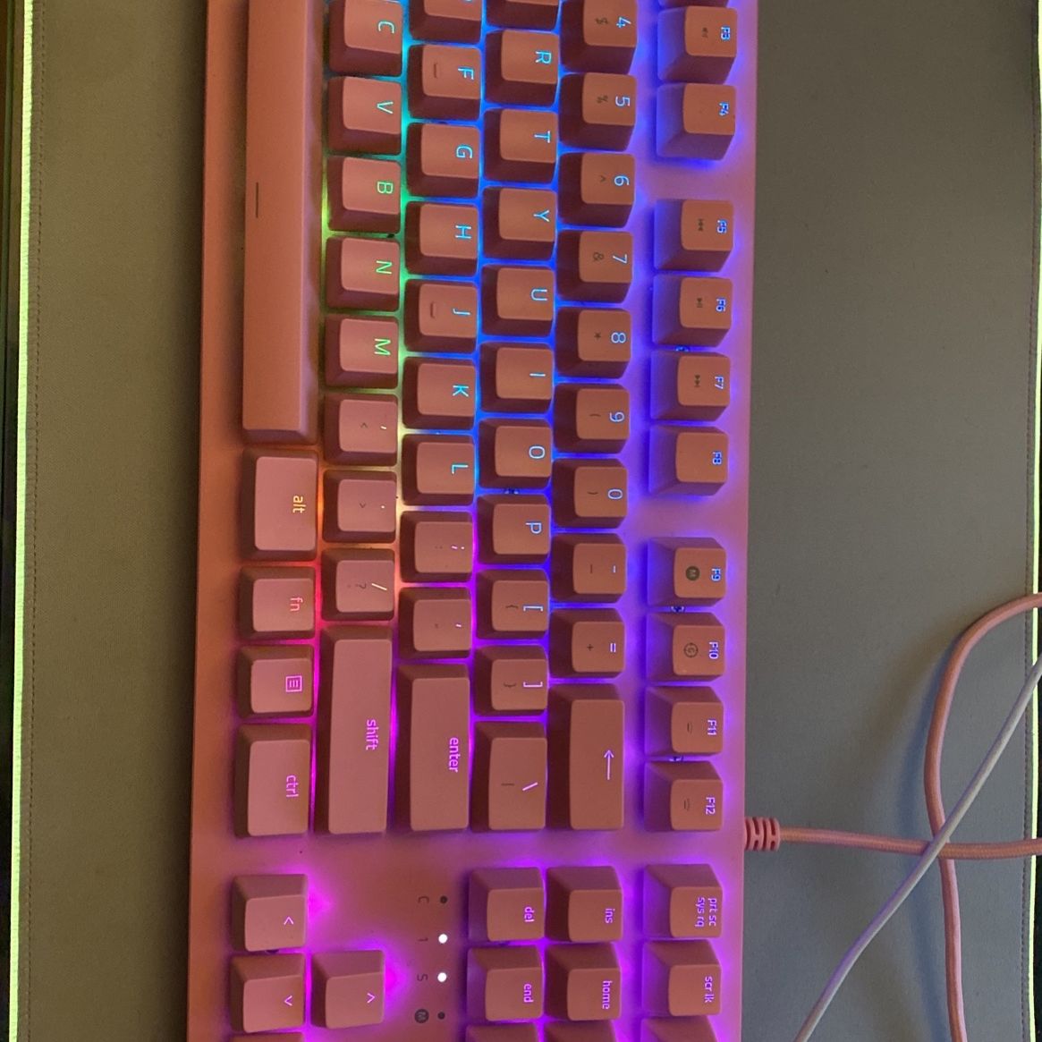 Pink Razer Huntsman 100% keyboard