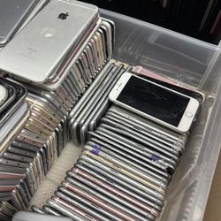 Large iPhone Lot For Parts