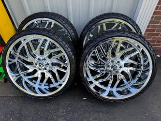 NEW 26x12 TIS chrome wheels wrapped in RBP RT tires. 305/30r26 same as a 33