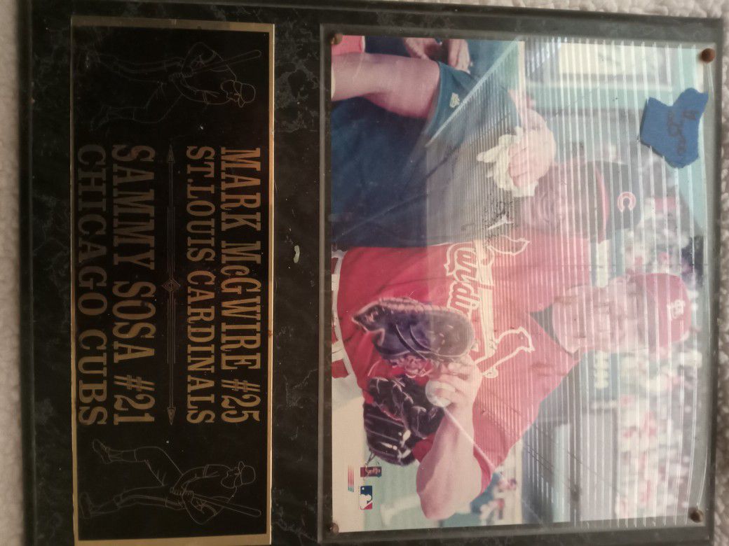 Sammy Sosa And McGuire Collectable Plaque 