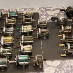 Vintage Lot Of 30 Fishing Reels - Pflueger / Shakespeare / South Bend / Hendryx Collectibles 