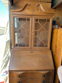 Antique study it’s worth over $2000 selling for 450 beautiful Peace antique