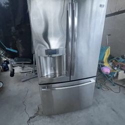 Ge Refrigerator 