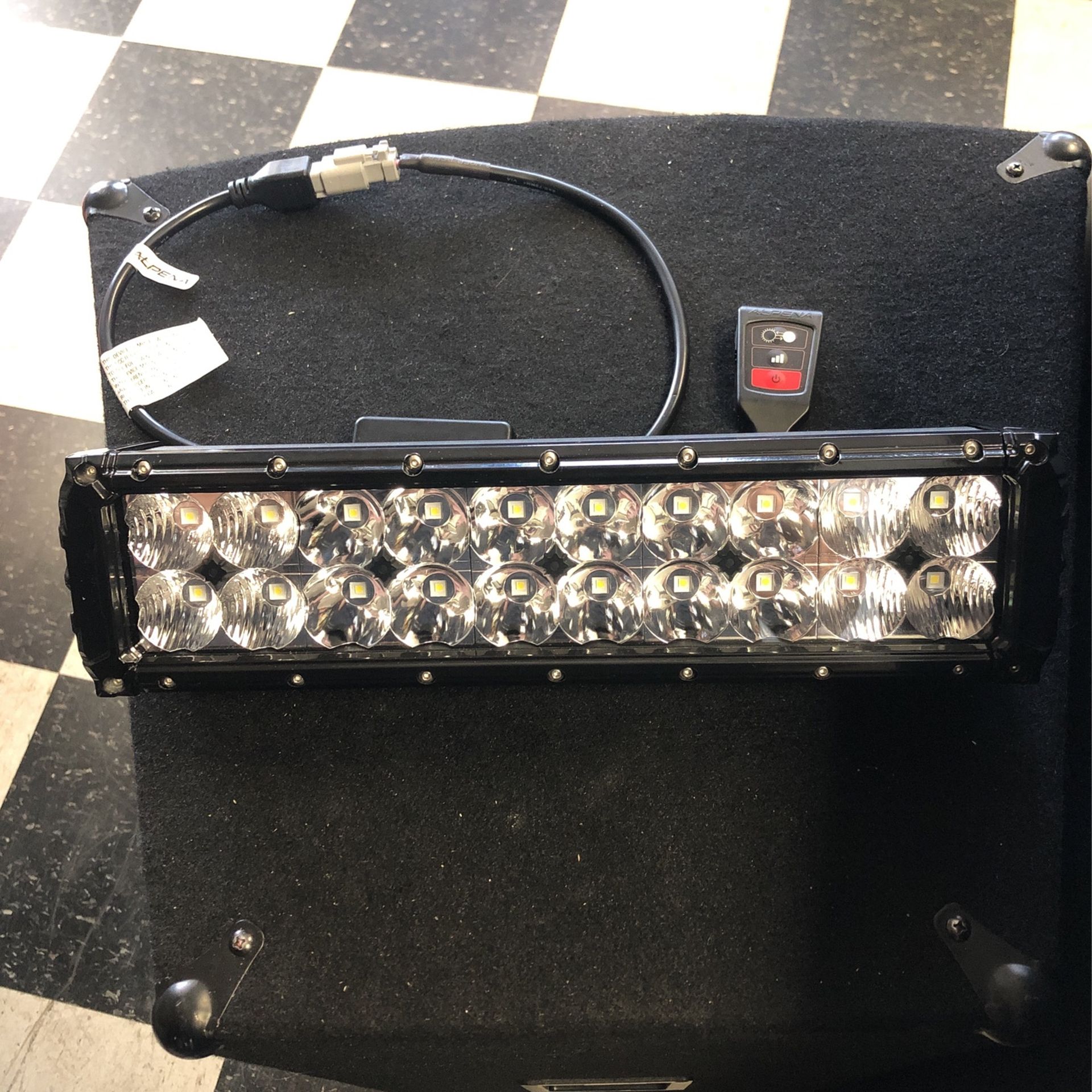 ALPENA TERRABAR 15 LIGHTBAR WITH WIRELESS REMOTE