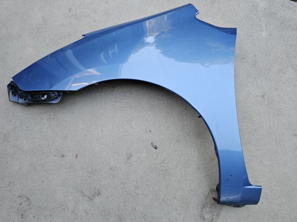 2004-2009 Toyota Prius Driver Left LH Fender