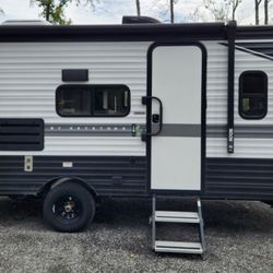 2022 Keystone Hideout 176BH