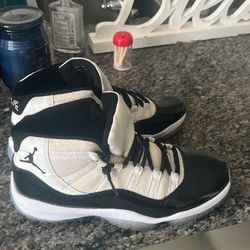 concord 11 Laceswapped