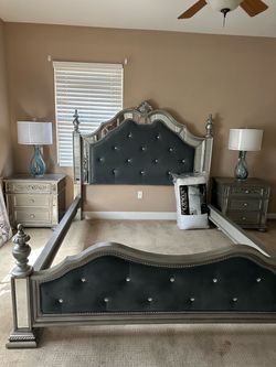 Glam Bedroom Set with Bed Frame and Nightstands