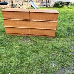 Oak Large Dresser