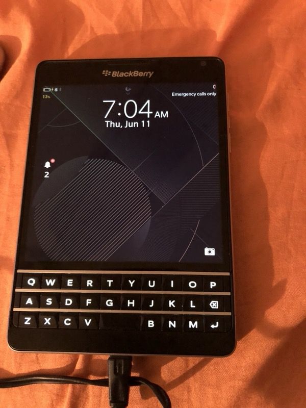 ❤️AT&T UNLocked BlackBerry cell phone RGV 161 LW 32g