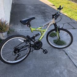 Mountain Bick 18 Speed Power Climber 2 X Suspension 