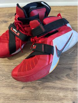 Nike LeBron Soldier 10 Basketball Shoes Size 13