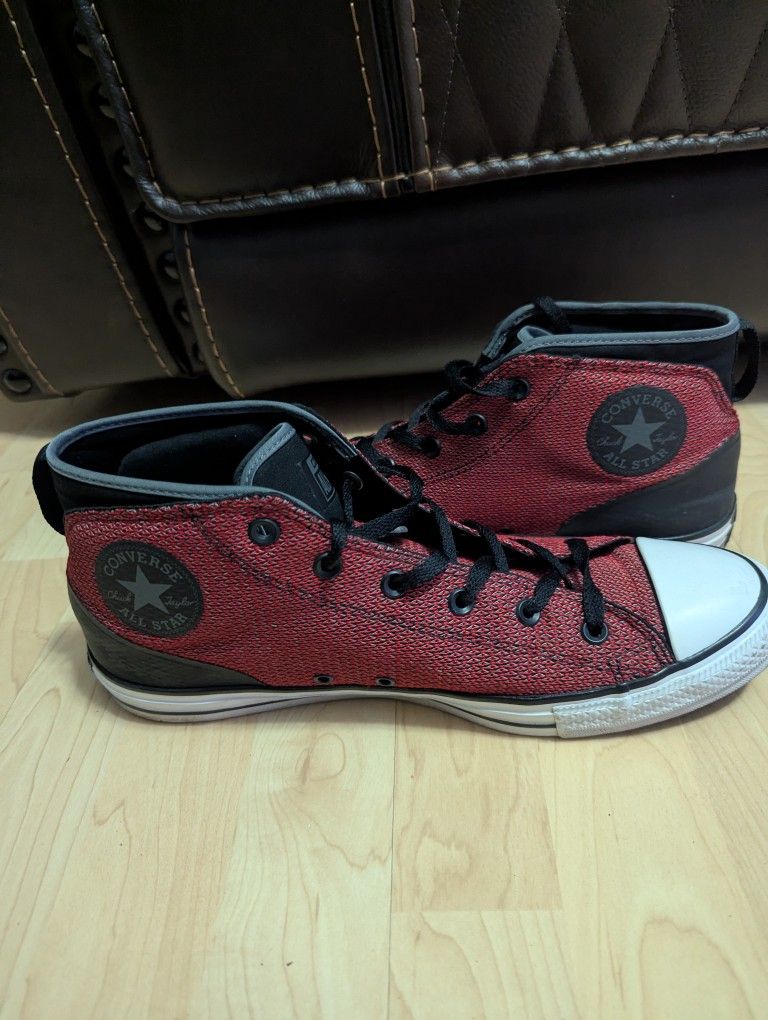 Men's Converse All-Stars Red/Black Size 12. No shoebox available.