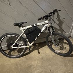 E-Bike 48v 1500w READ DESCRIPTION.