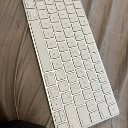 Apple Magic Keyboard A1644 