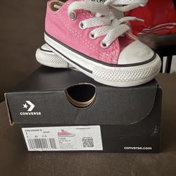 Pink Toddler Converse Size 4c