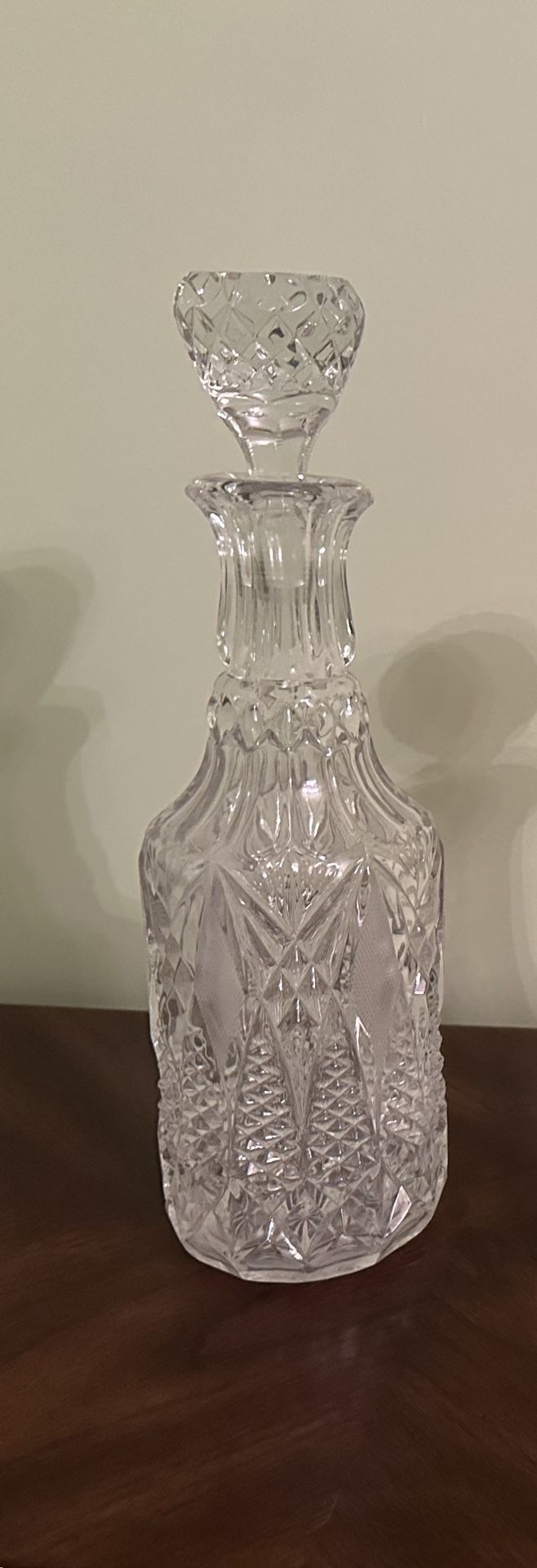 Vintage Round Decanter Cut Crystal Glass W/Stopper