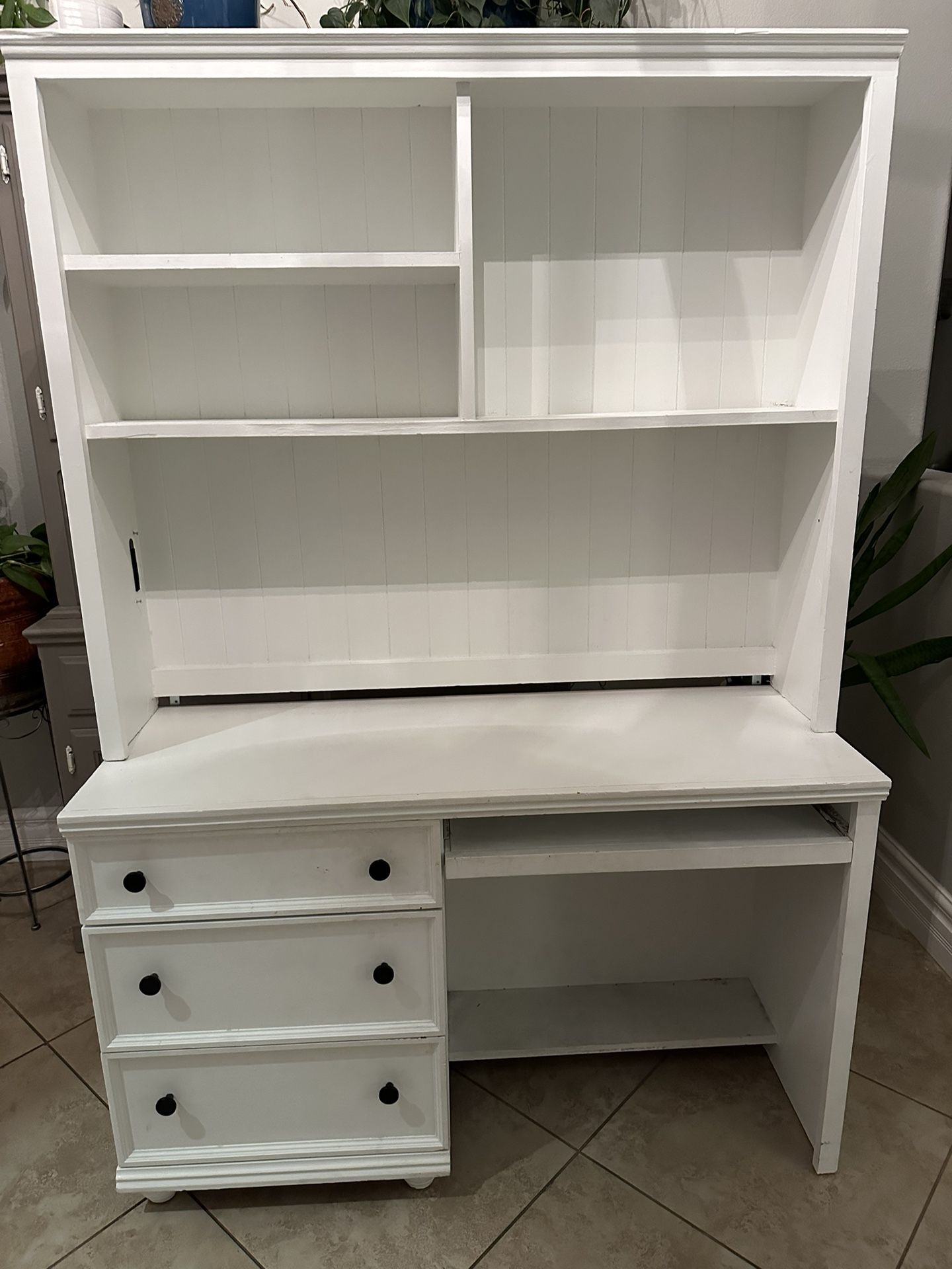 Desk With Hutch, White 