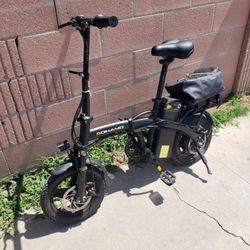 Has backpack. Keys , charger. All work 100% need some brake noise but brake work 100% all work 100% electric bike ebike e-bike folding bike $350! Lowe