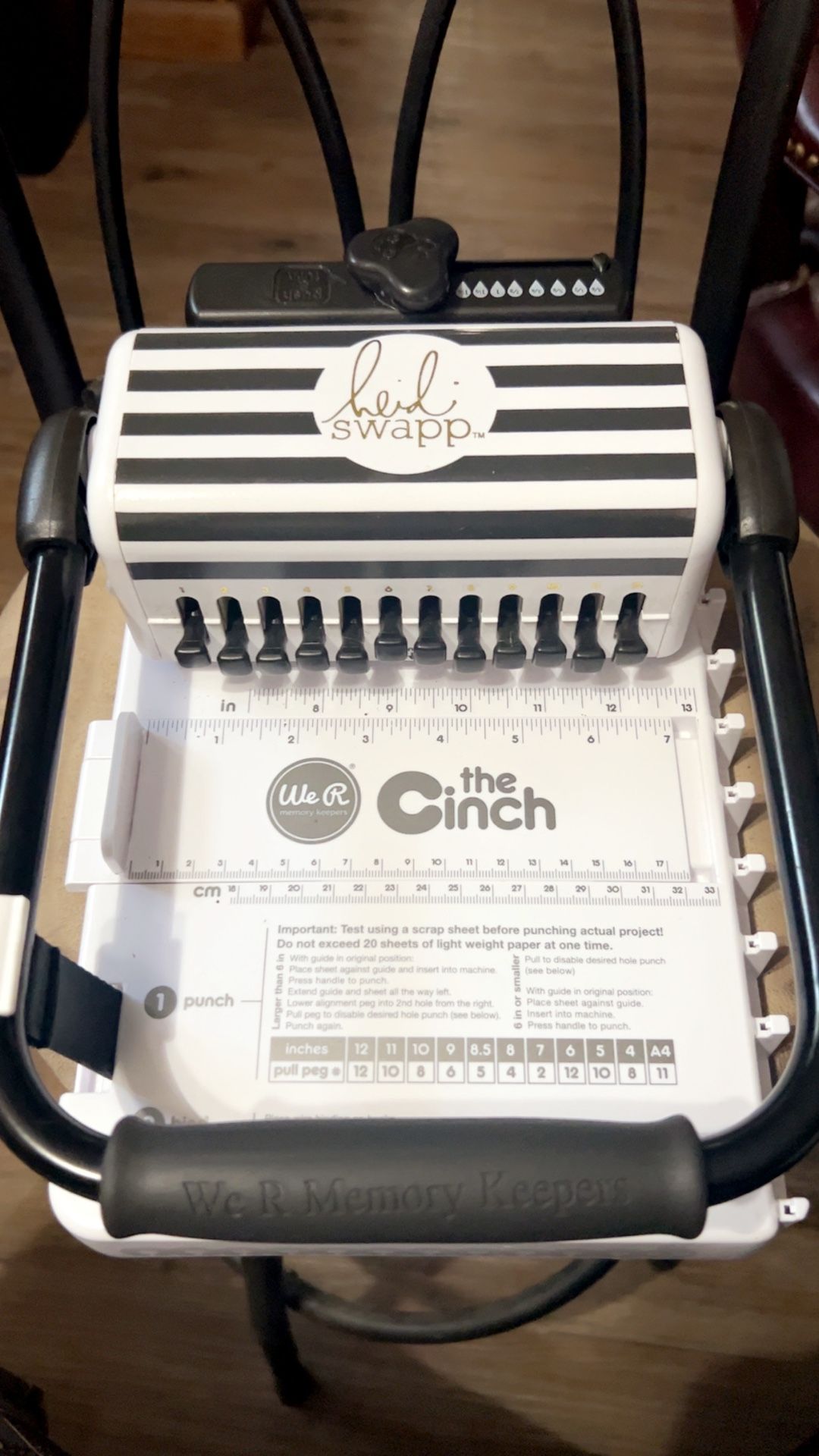 Heidi Swapp The Cinch