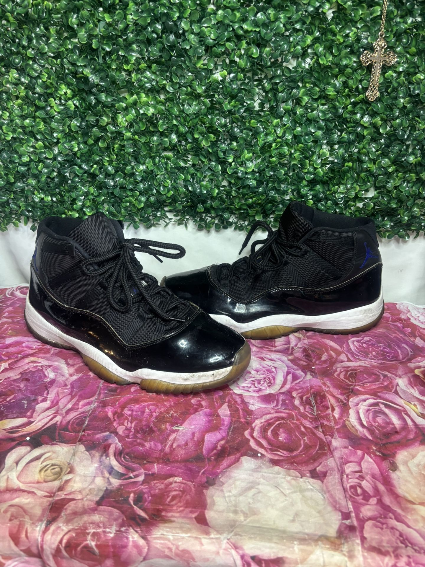 Men’s Size 13 Air Jordan 11 Retro Space Jam Shoes