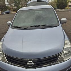 2011 Nissan Versa Note  