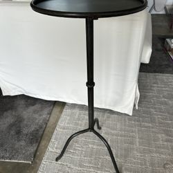 Round Side Table 