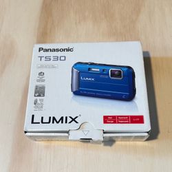 Panasonic LUMIX DMC-TS30 Waterproof Digicam Red Digital Camera Brand New OpenBox