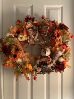 Fall Wreath With Fox