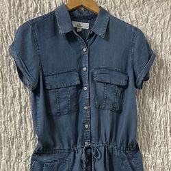 Thread + Supply: Short Sleeves, Pockets, Drawstring Waist, Size: Small