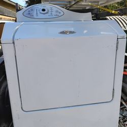 Maytag Neptune Gas Dryer