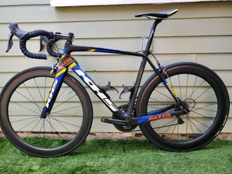 Khs carbon road bike hotsell