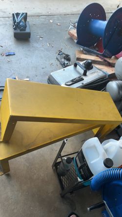 Step working bench