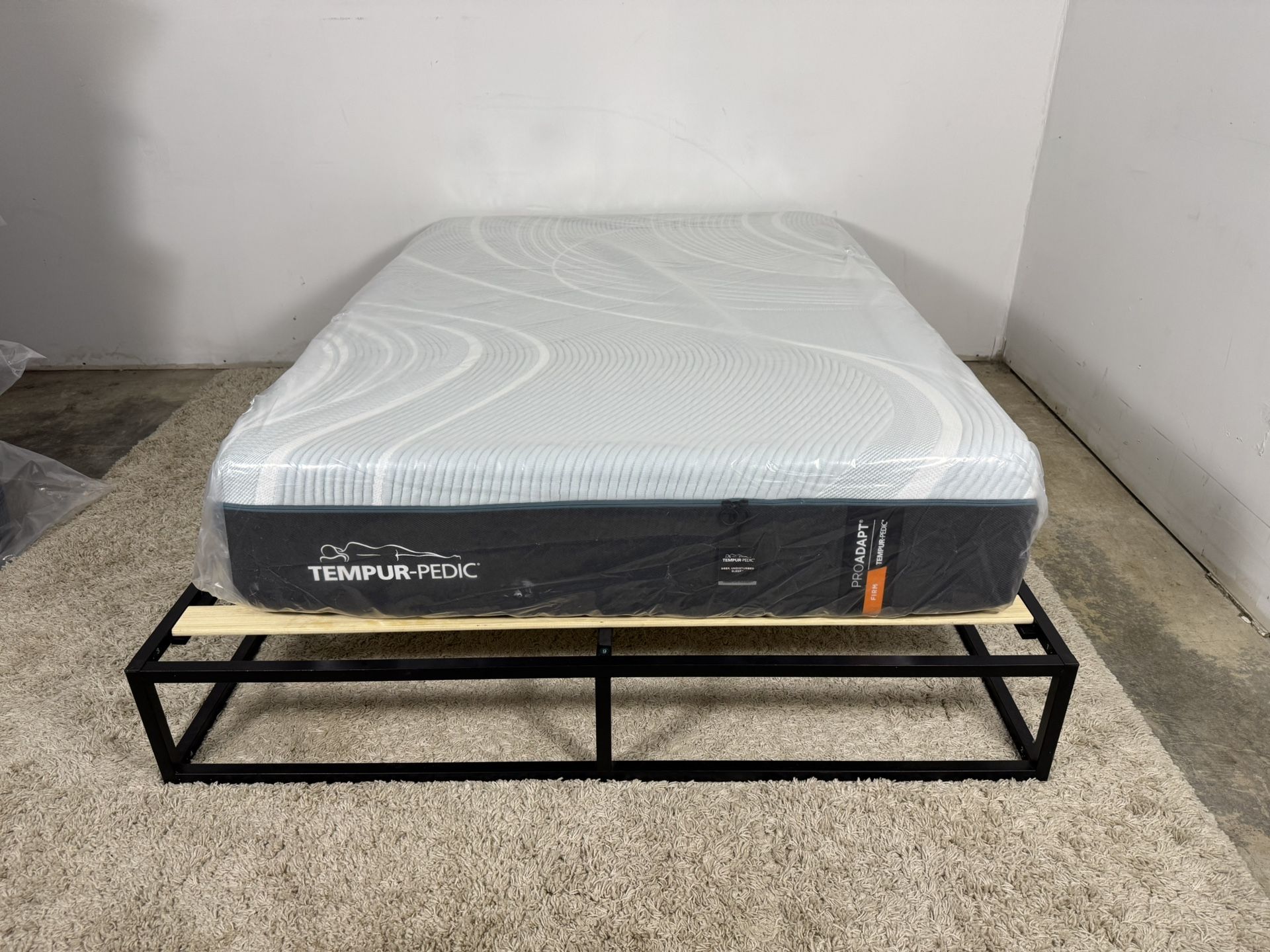 Full Size Tempurpedic PROADAPT Mattress -Delivery Available