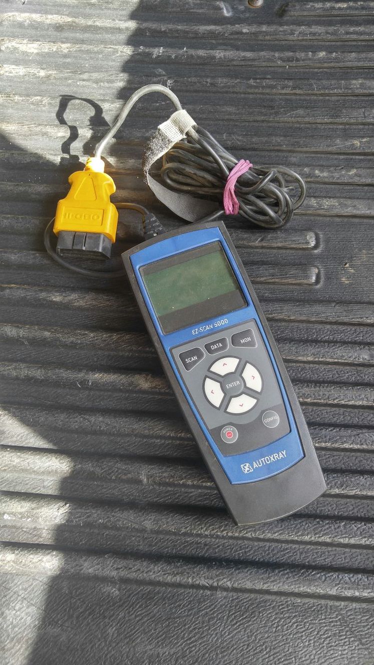 AutoXRay EZ-Scan 5000 OBD-II SCANNER