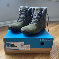 COLUMBIA Powder Summit Shorty Wool Winter Green Boots Women’s Size 8.5