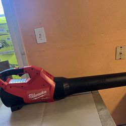 Milwakee M18 Fuel Blower Tool Only 