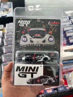 Mini Gt 1:64 Porsche Skelly