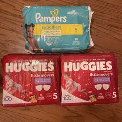 Huggies & Pampers Diaper Bundle - Size 5