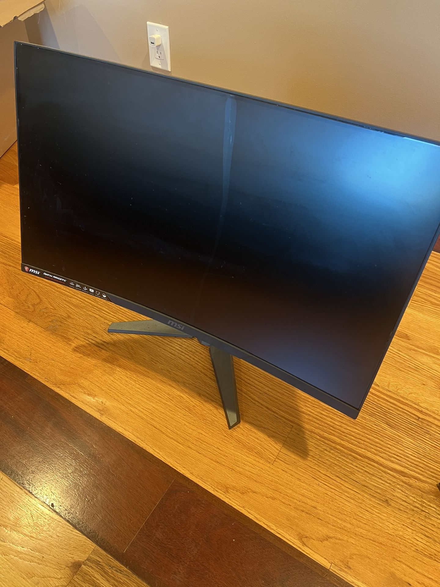 MSI Optix MAG27C Gaming Monitor Parting Out