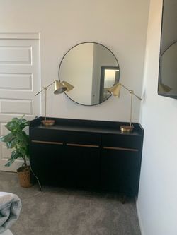 Mirror round