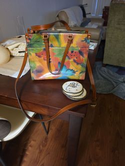 Beautiful Designer Patricia Nash purse