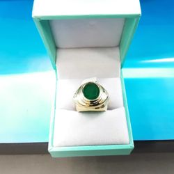 Men's Ring - Yellow Gold 18k (.750) 10 grams Size 8.5