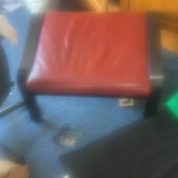 Nice And Sturdy Single Bench With Leather Seats. Great For Indoor, Hallways Or Bedrooms. A Set Of Two. For $45 Or $25 Each