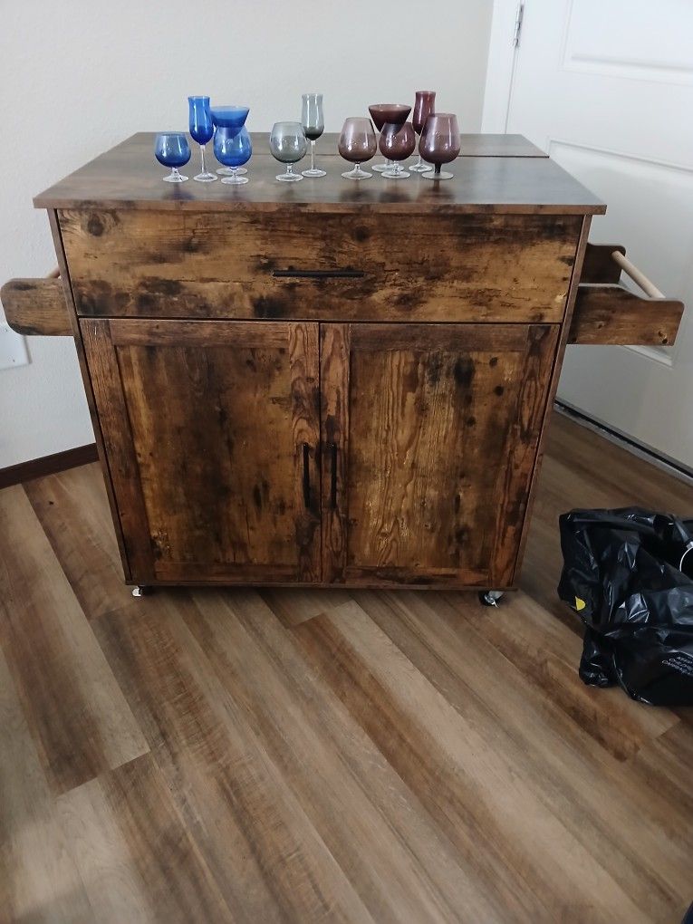 Island Roll Cart (kitchen)